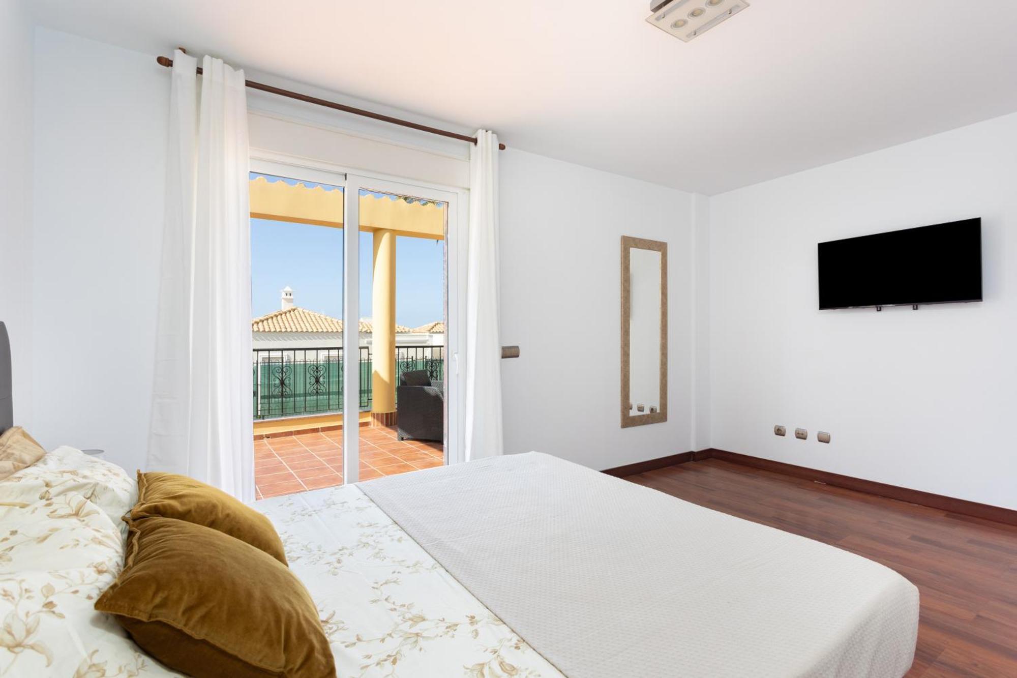 Classbnb - Exclusive Villa With Private Pool 1 Kilometer From Los Cristianos Beach Extérieur photo